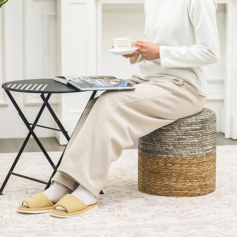 Pouf rond en quenouille naturelle tissé à la main, Gris/Beige/Naturel, Individuel